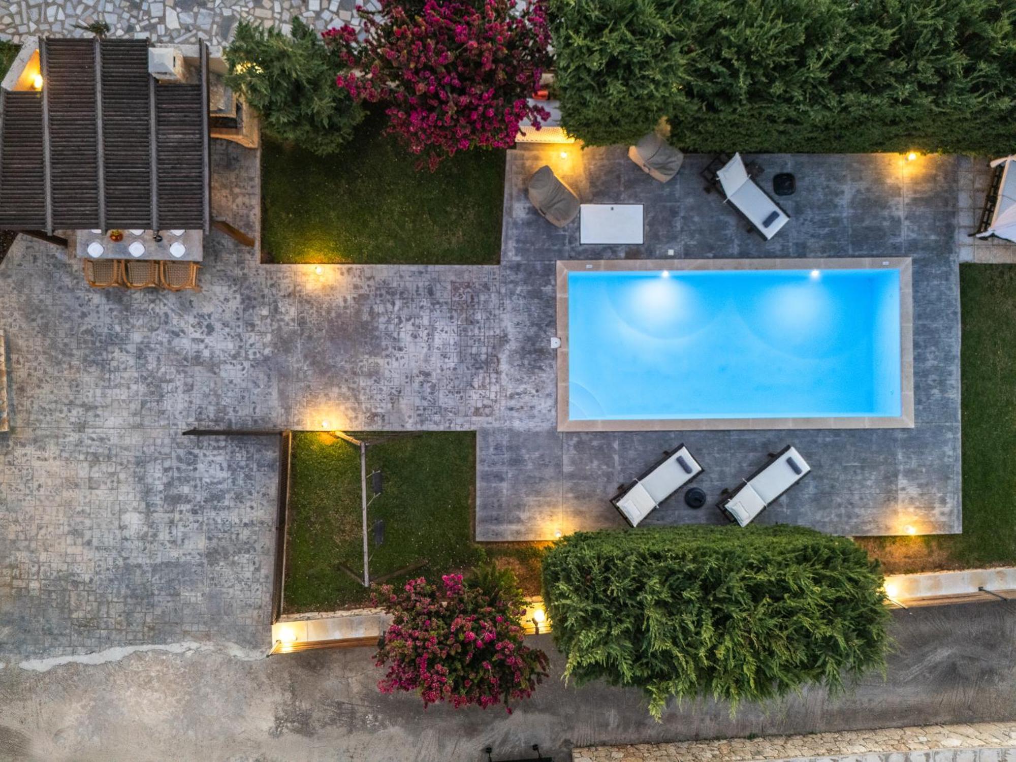 Villa Argento 罗希姆诺 外观 照片